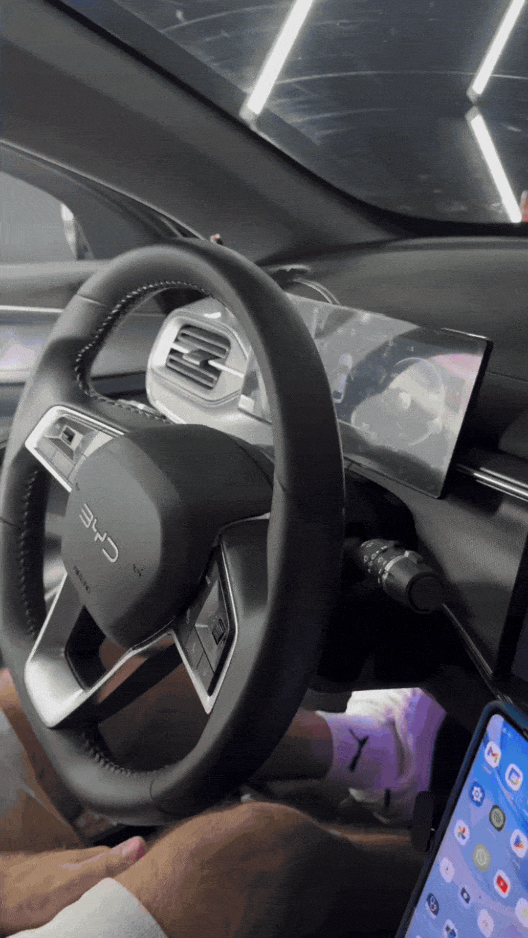 AI Media Box for BYD