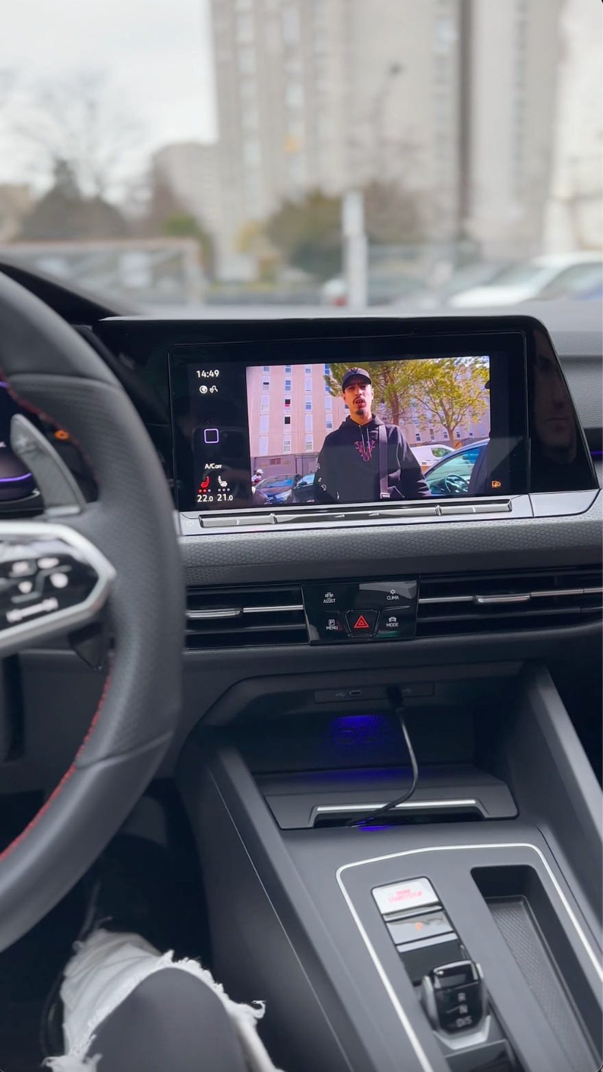 AI Media Box for Skoda