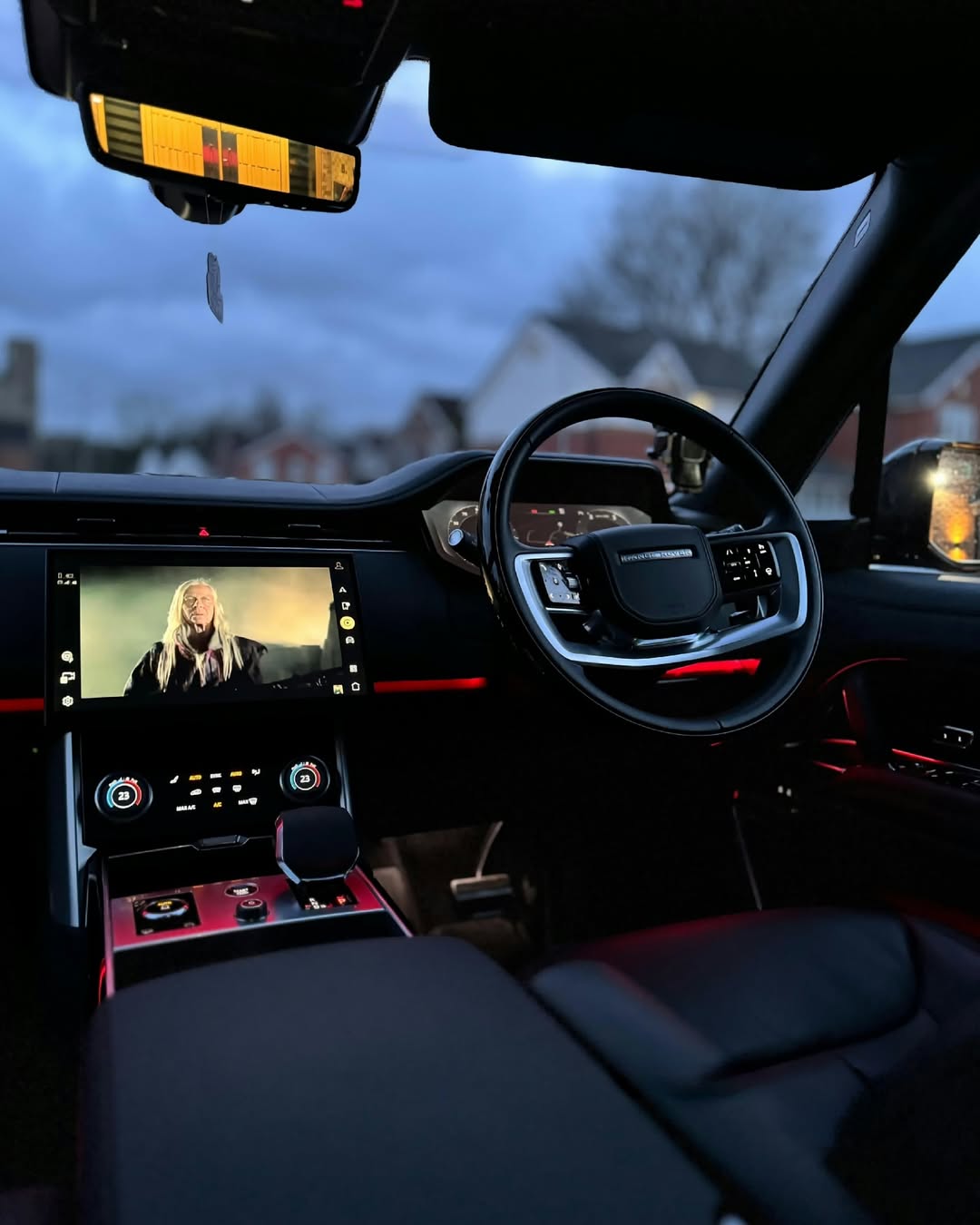 AI Media Box for Land Rover